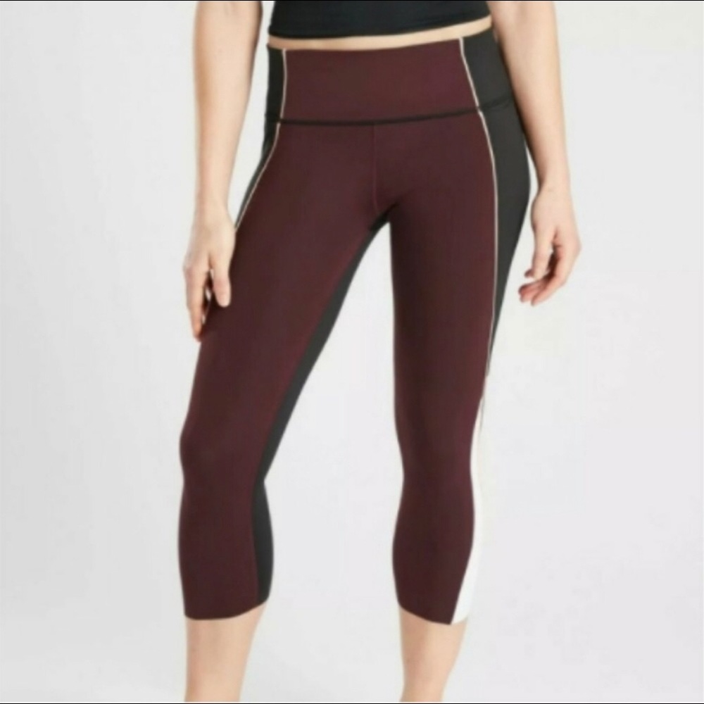 ATHLETA Velocity Colorblock Capri Size S